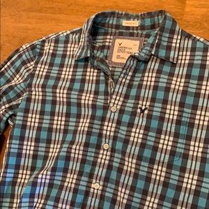 American Eagle Button Long Sleeve